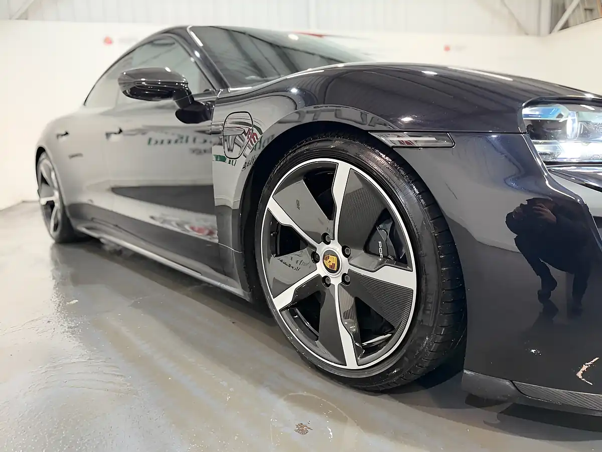 Used 2022 Porsche Taycan Turbo S Black - Interior and Exterior details 17