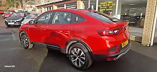 Used 2022 Renault Arkana Iconic Red - Interior and Exterior details 9