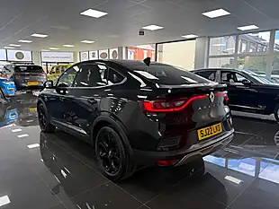 Used 2022 Renault Arkana S Edition Black - Interior and Exterior details 10