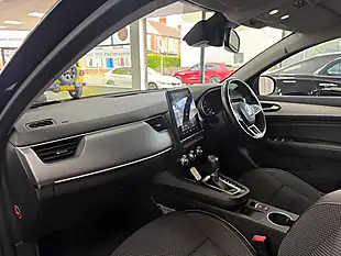 Used 2022 Renault Arkana S Edition Black - Interior and Exterior details 12