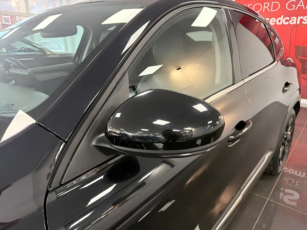 Used 2022 Renault Arkana S Edition Black - Interior and Exterior details 14