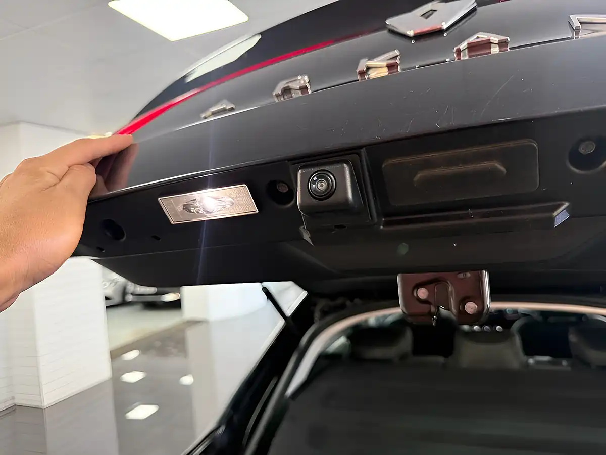 Used 2022 Renault Arkana S Edition Black - Interior and Exterior details 6