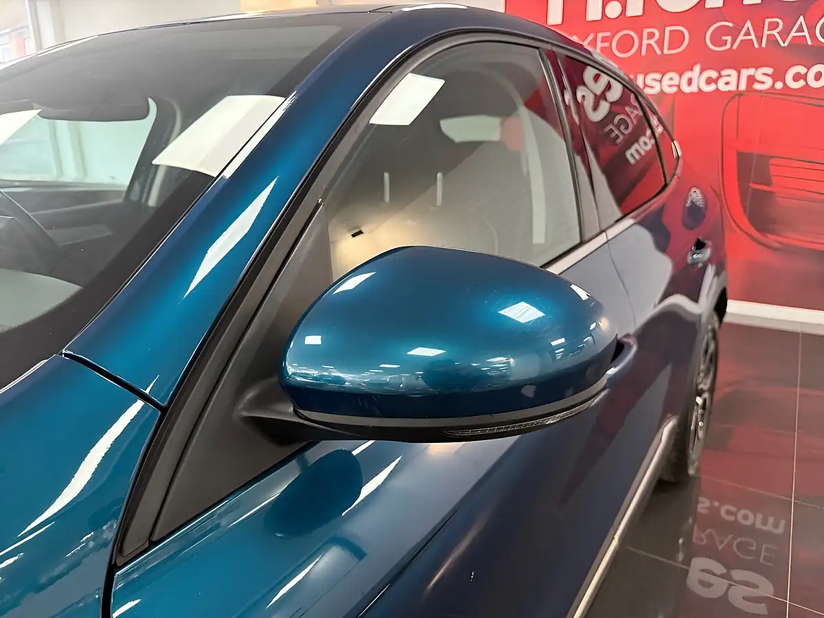 Used 2022 Renault Arkana S Edition Blue - Interior and Exterior details 17
