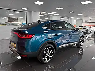 Used 2022 Renault Arkana S Edition Blue - Interior and Exterior details 2