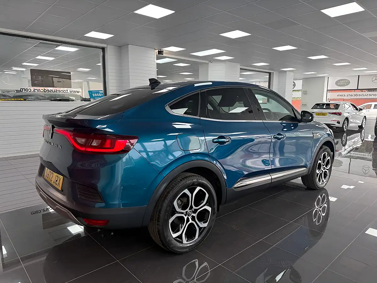 Used 2022 Renault Arkana S Edition Blue - Interior and Exterior details 2