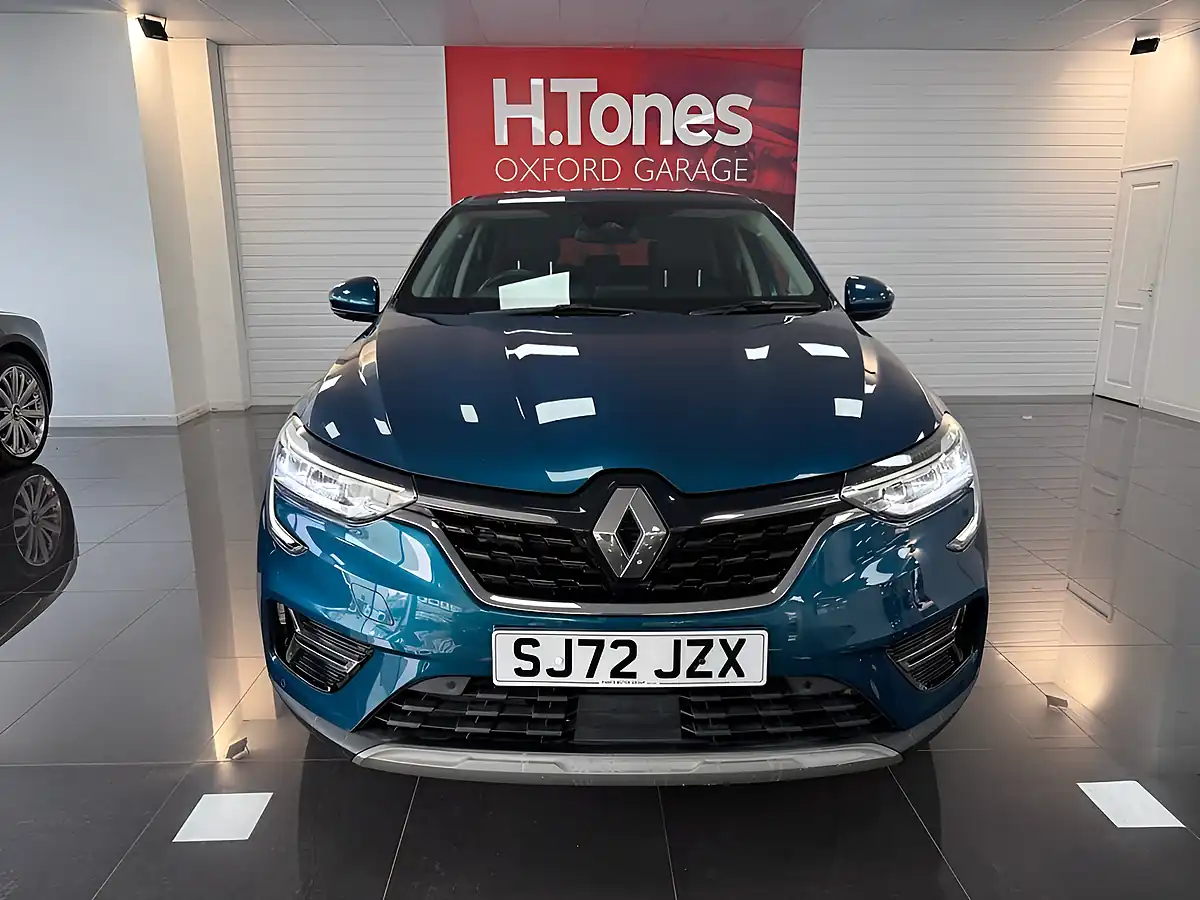 Used 2022 Renault Arkana S Edition Blue - Interior and Exterior details 20