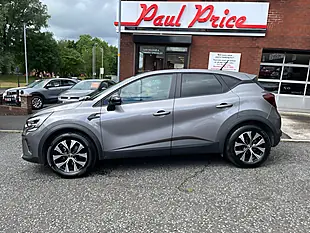 Used 2022 Renault Captur Evolution Grey - Interior and Exterior details 6