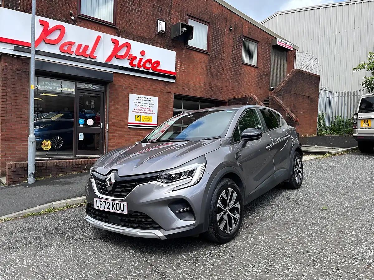 Used 2022 Renault Captur Evolution Grey - Interior and Exterior details 7