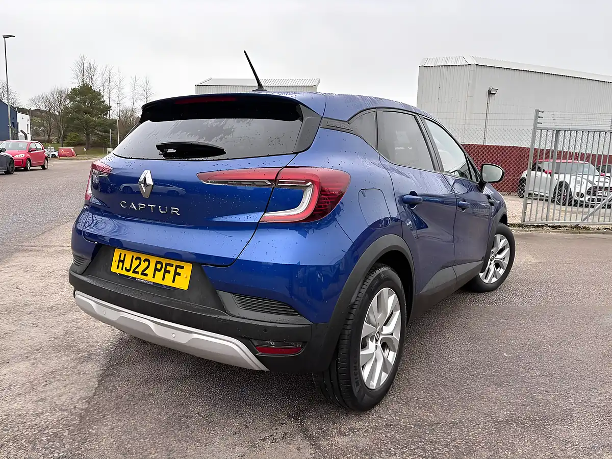 Used 2022 Renault Captur Iconic Edition Iron Blue - Interior and Exterior details 14