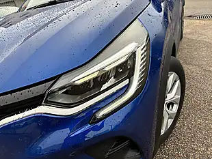 Used 2022 Renault Captur Iconic Edition Iron Blue - Interior and Exterior details 15