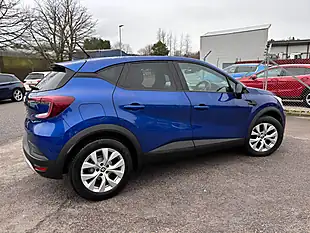Used 2022 Renault Captur Iconic Edition Iron Blue - Interior and Exterior details 9