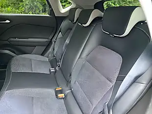 Used 2022 Renault Captur Se Edition Grey - Interior and Exterior details 11