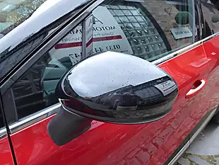 Used 2022 Renault Captur Se Edition Red - Interior and Exterior details 10