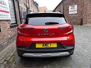 Used 2022 Renault Captur Se Edition Red - Interior and Exterior details 5