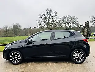 Used 2022 Renault Clio Evolution Black - Interior and Exterior details 7
