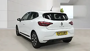 Used 2022 Renault Clio Evolution White - Interior and Exterior details 6