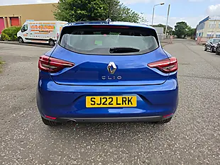 Used 2022 Renault Clio Iconic Edition Blue - Interior and Exterior details 9