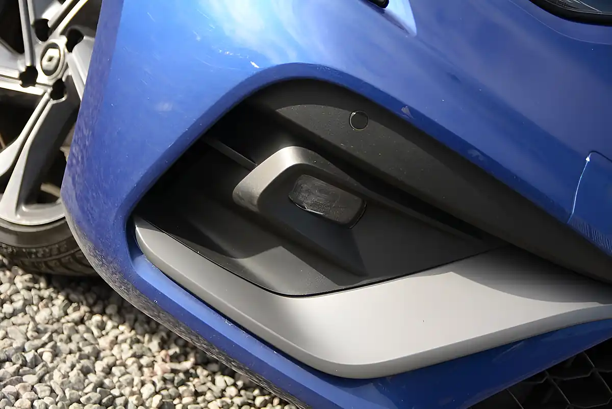 Used 2022 Renault Clio RS Line Blue - Interior and Exterior details 14