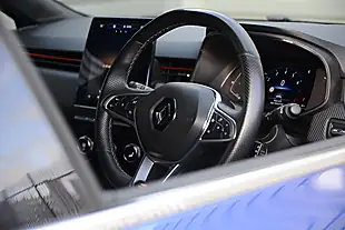 Used 2022 Renault Clio RS Line Blue - Interior and Exterior details 18