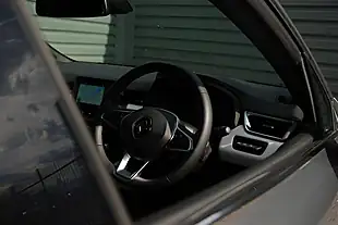 Used 2022 Renault Clio Techno Grey - Interior and Exterior details 14