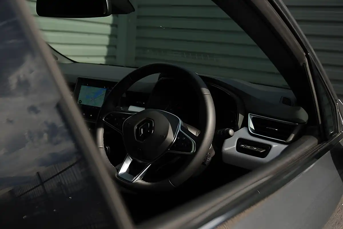 Used 2022 Renault Clio Techno Grey - Interior and Exterior details 14