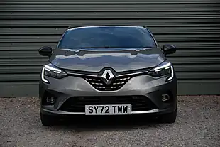 Used 2022 Renault Clio Techno Grey - Interior and Exterior details 2