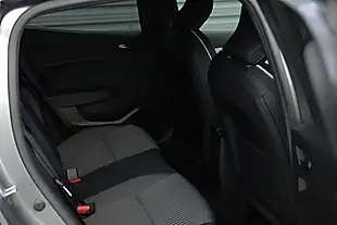 Used 2022 Renault Clio Techno Grey - Interior and Exterior details 6