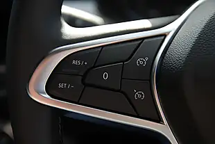 Used 2022 Renault Clio Techno Grey - Interior and Exterior details 8