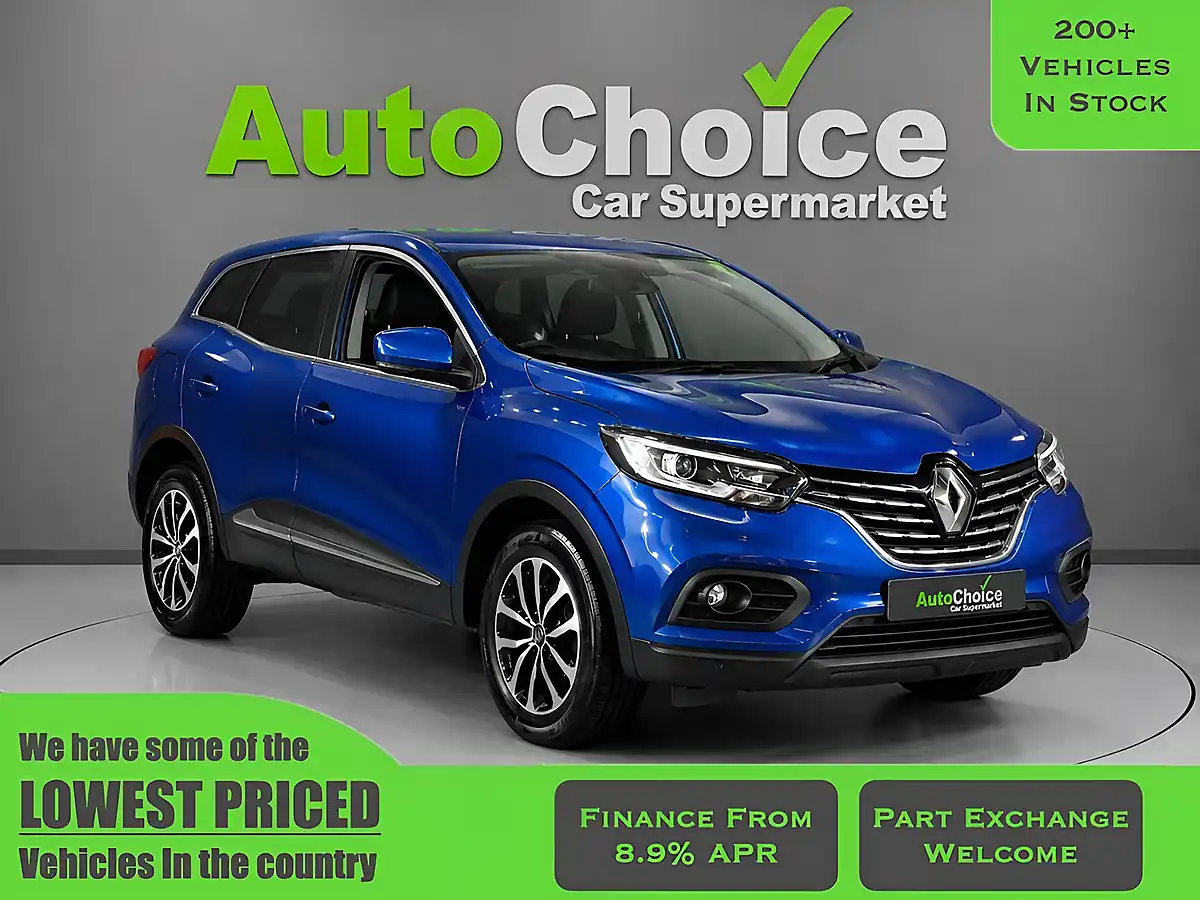 Used 2022 Renault Kadjar Equilibre Blue - Front View
