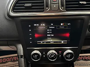 Used 2022 Renault Kadjar Equilibre Blue - Interior and Exterior details 15