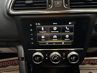 Used 2022 Renault Kadjar Equilibre Blue - Interior and Exterior details 16