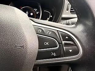 Used 2022 Renault Kadjar Equilibre Grey - Interior and Exterior details 16