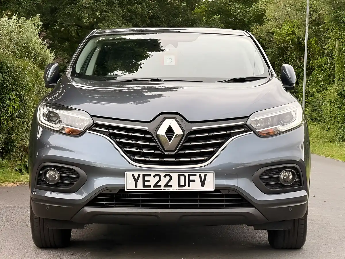 Used 2022 Renault Kadjar Equilibre Grey - Interior and Exterior details 2