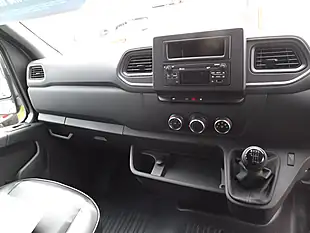 Used 2022 Renault Master Business Grey - Interior and Exterior details 11