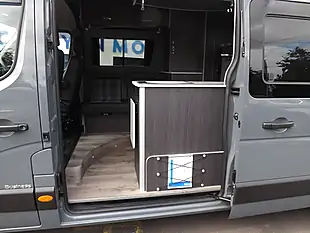 Used 2022 Renault Master Business Grey - Interior and Exterior details 14