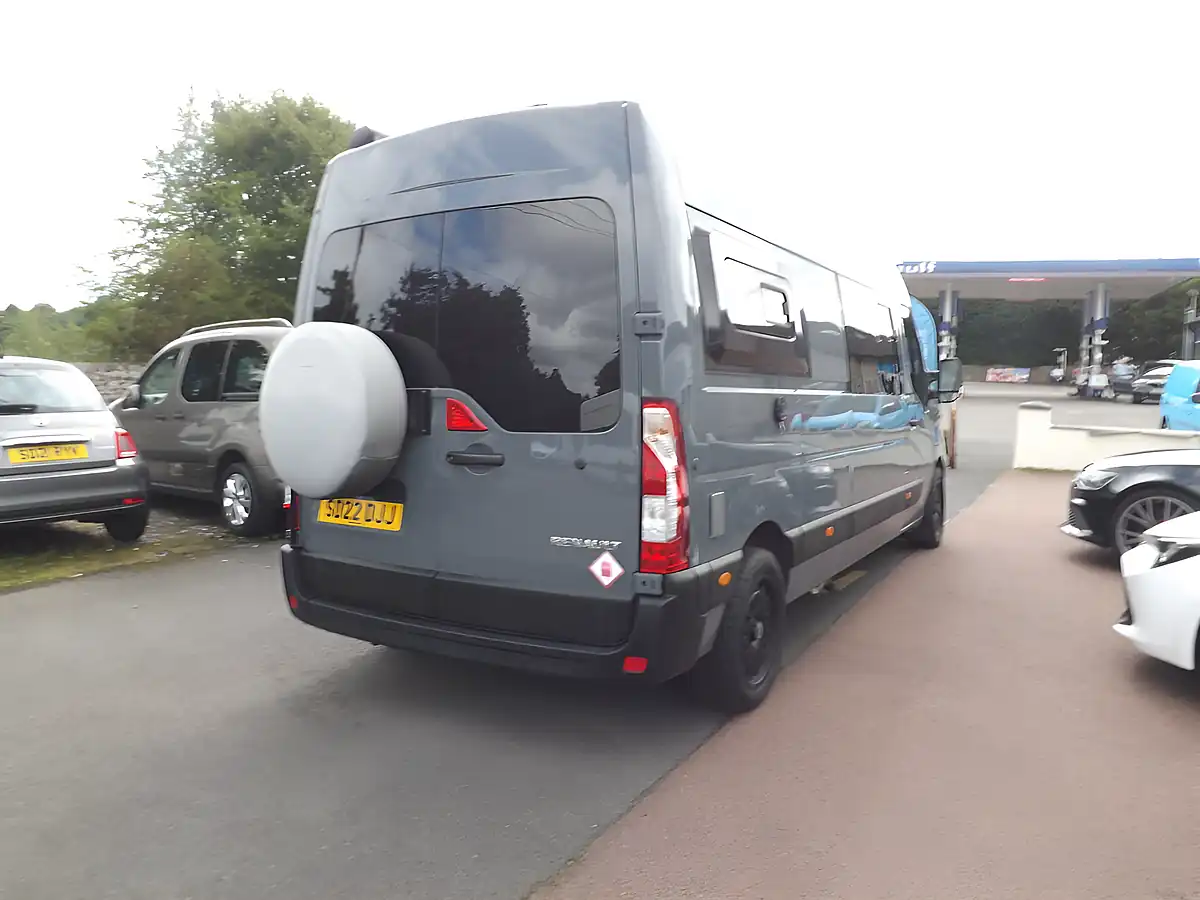 Used 2022 Renault Master Business Grey - Interior and Exterior details 5