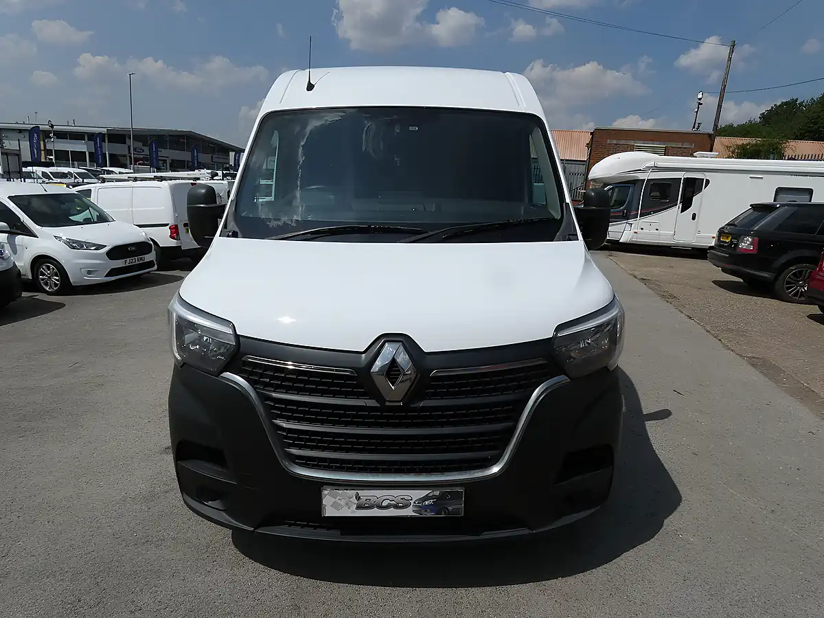 Used 2022 Renault Master Business L3H2 Mineral White - Interior and Exterior details 12