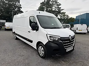 Used 2022 Renault Master Business+ Mineral White - Interior and Exterior details 3