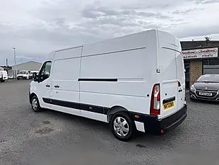 Used 2022 Renault Master Business+ Mineral White - Interior and Exterior details 7