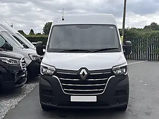 Used 2022 Renault Master Business+ Mineral White - Interior and Exterior details 13