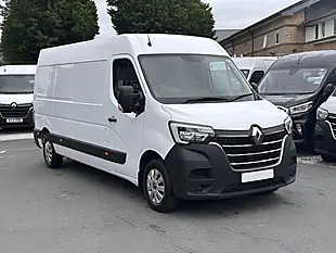 Used 2022 Renault Master Business+ Mineral White - Interior and Exterior details 6