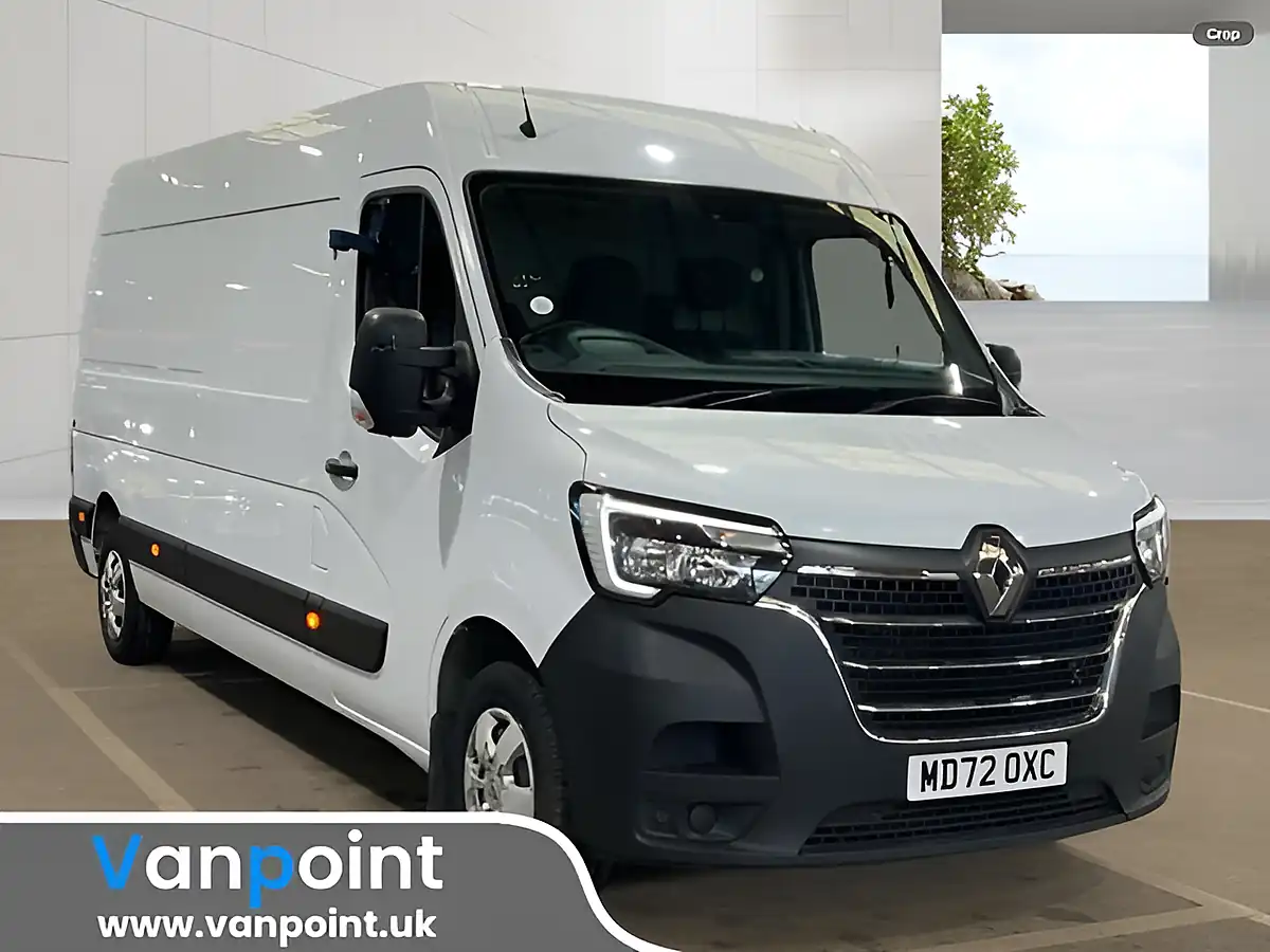 Used 2022 Renault Master Business+ White - Front View