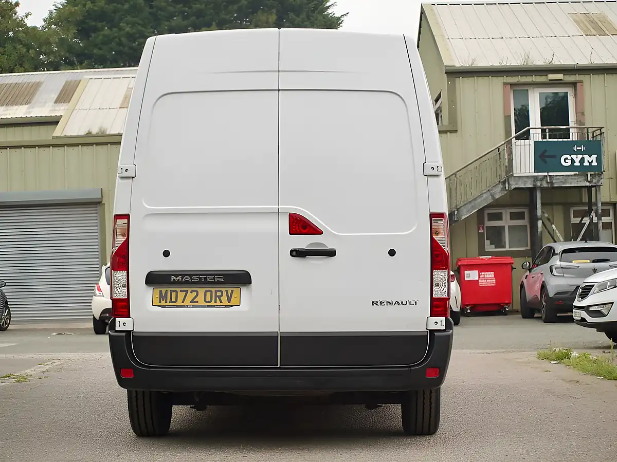 Used 2022 Renault Master Business White - Interior and Exterior details 3