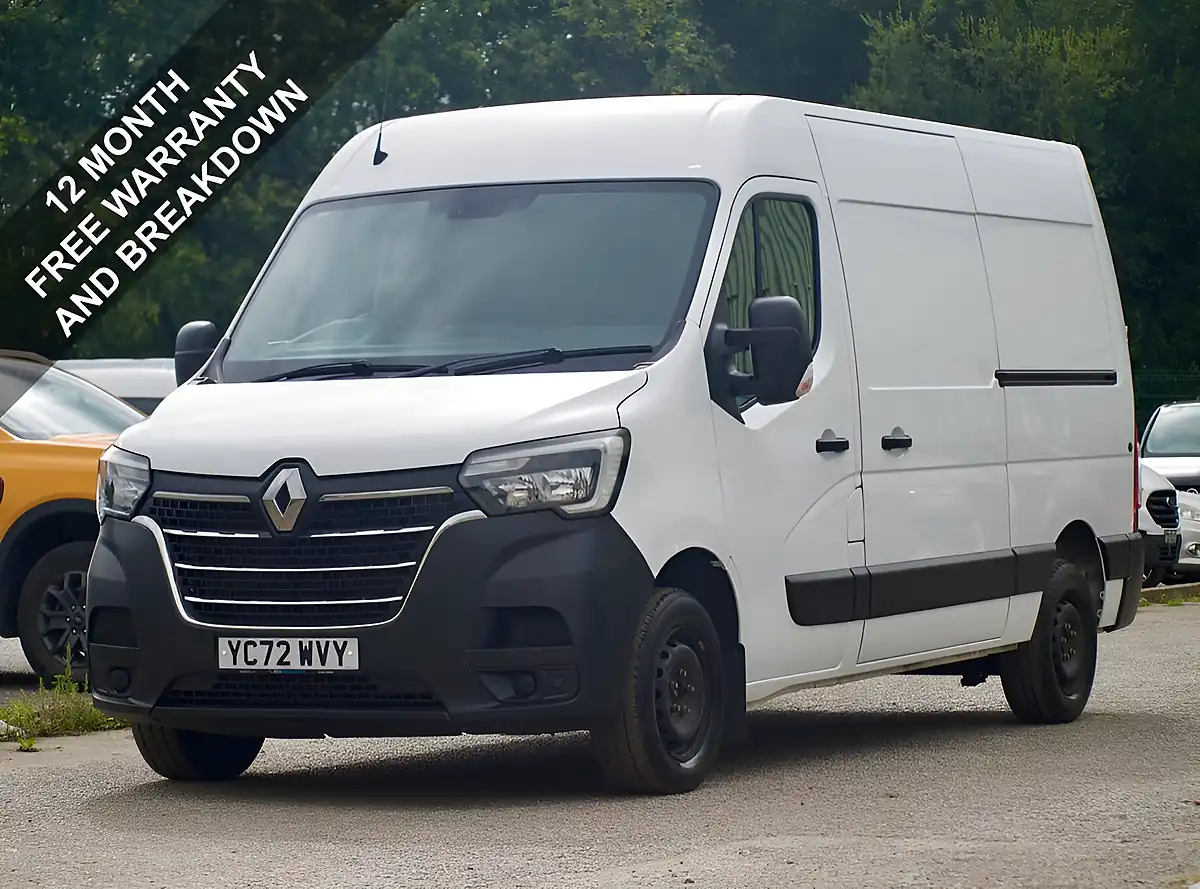 Used 2022 Renault Master Business+ White - Front View