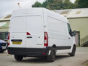 Used 2022 Renault Master Business+ White - Interior and Exterior details 4