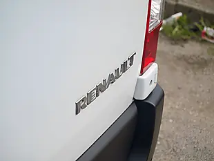Used 2022 Renault Master Business+ White - Interior and Exterior details 9