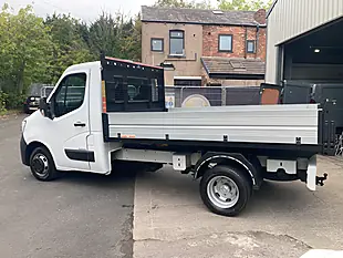 Used 2022 Renault Master Business White - Interior and Exterior details 3