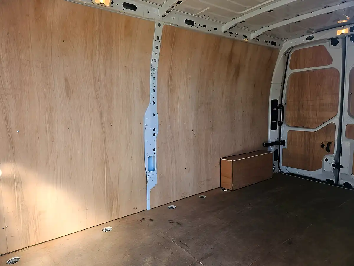 Used 2022 Renault Master LM35 Business Lwb White - Interior and Exterior details 10