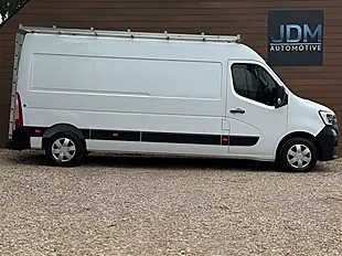 Used 2022 Renault Master LM35 Business+ Mineral White - Interior and Exterior details 2