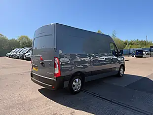 Used 2022 Renault Master MM35 Business Plus Grey - Interior and Exterior details 3